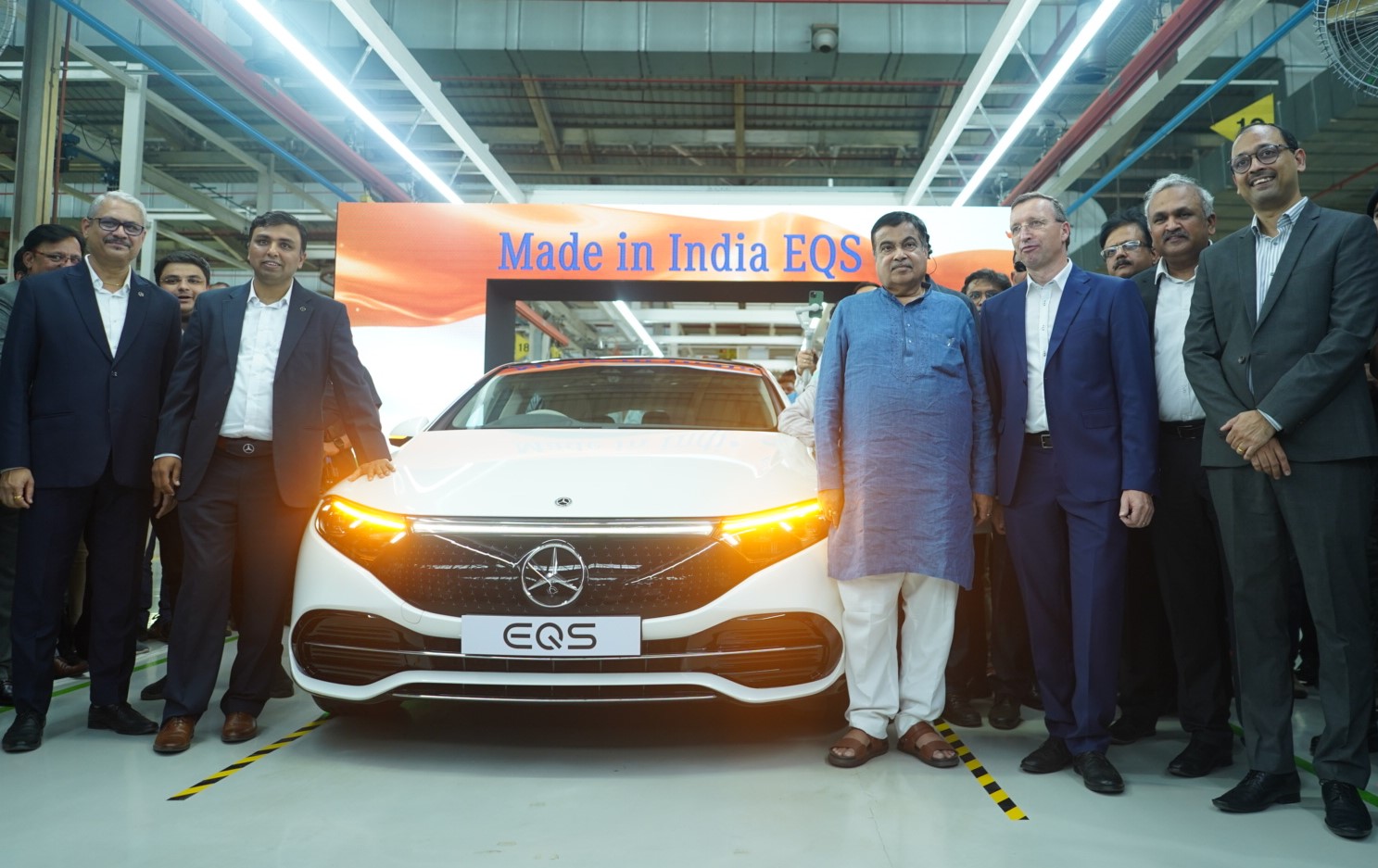 Mercedes Benz Rolls Out The Made In India Eqs Matic India Becomes The First Market